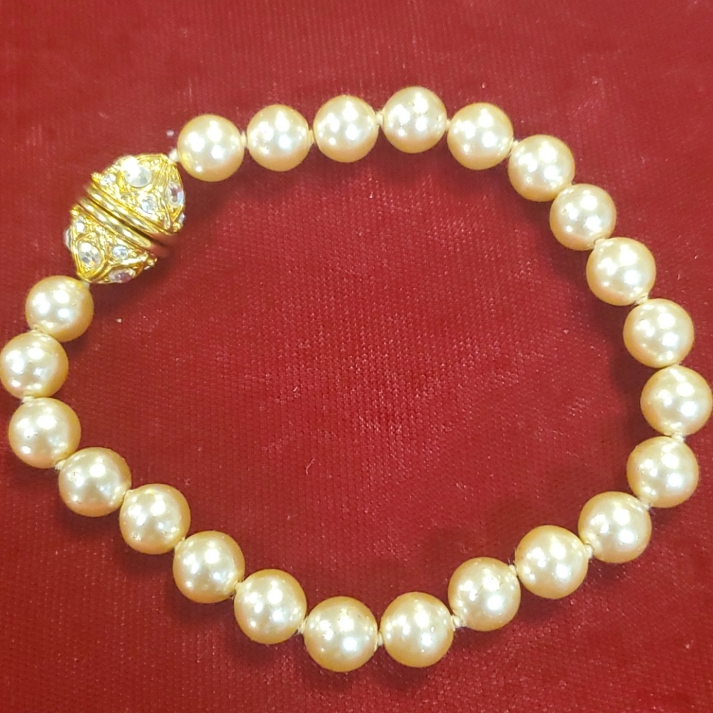 Nolan Miller Pearl and Gold-Tone Bead Bracelet